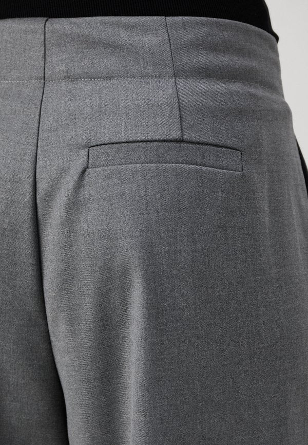 2nd Day CARTER CLASSIC TAILORING
