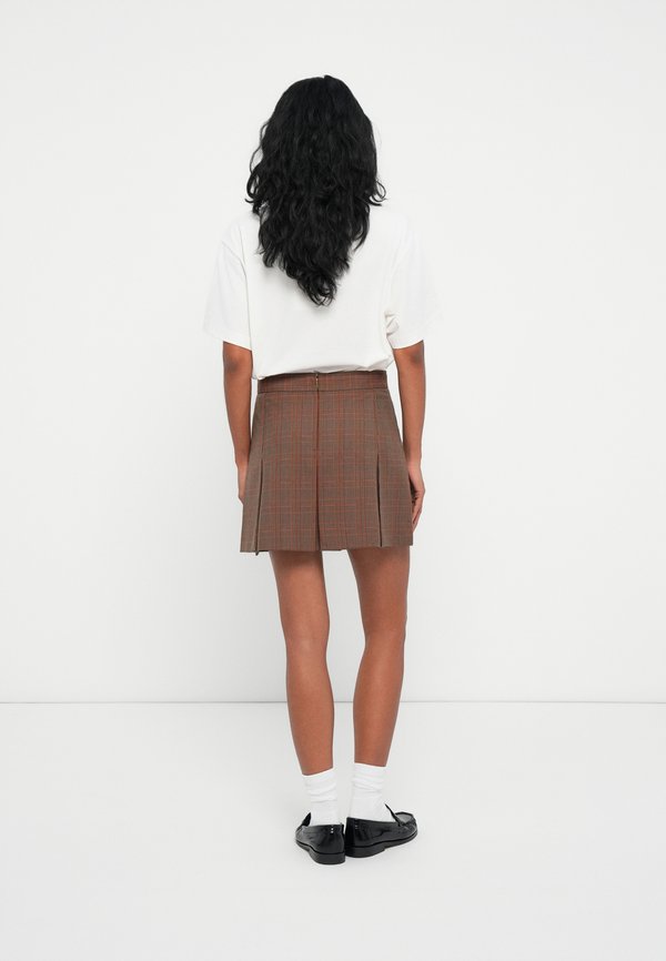 COACH PLEATED SKIRT