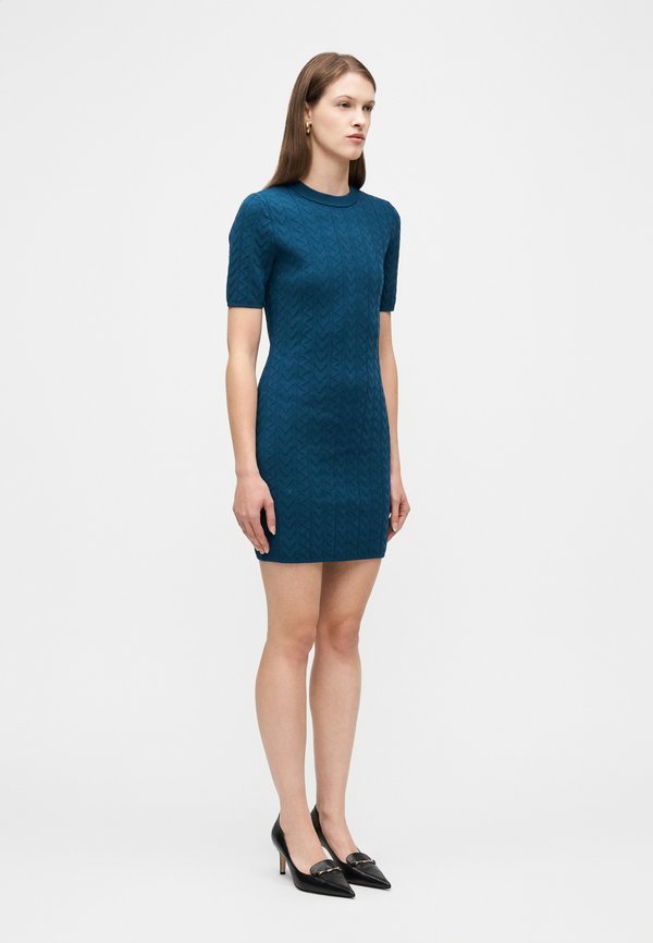 MICHAEL Michael Kors EMBOSSED