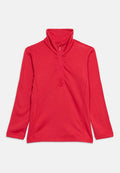 Roter Pullover mit langen Ärmeln, halbem Reißverschluss und Stehkragen, mit dezentem Logo auf der oberen linken Schulter.