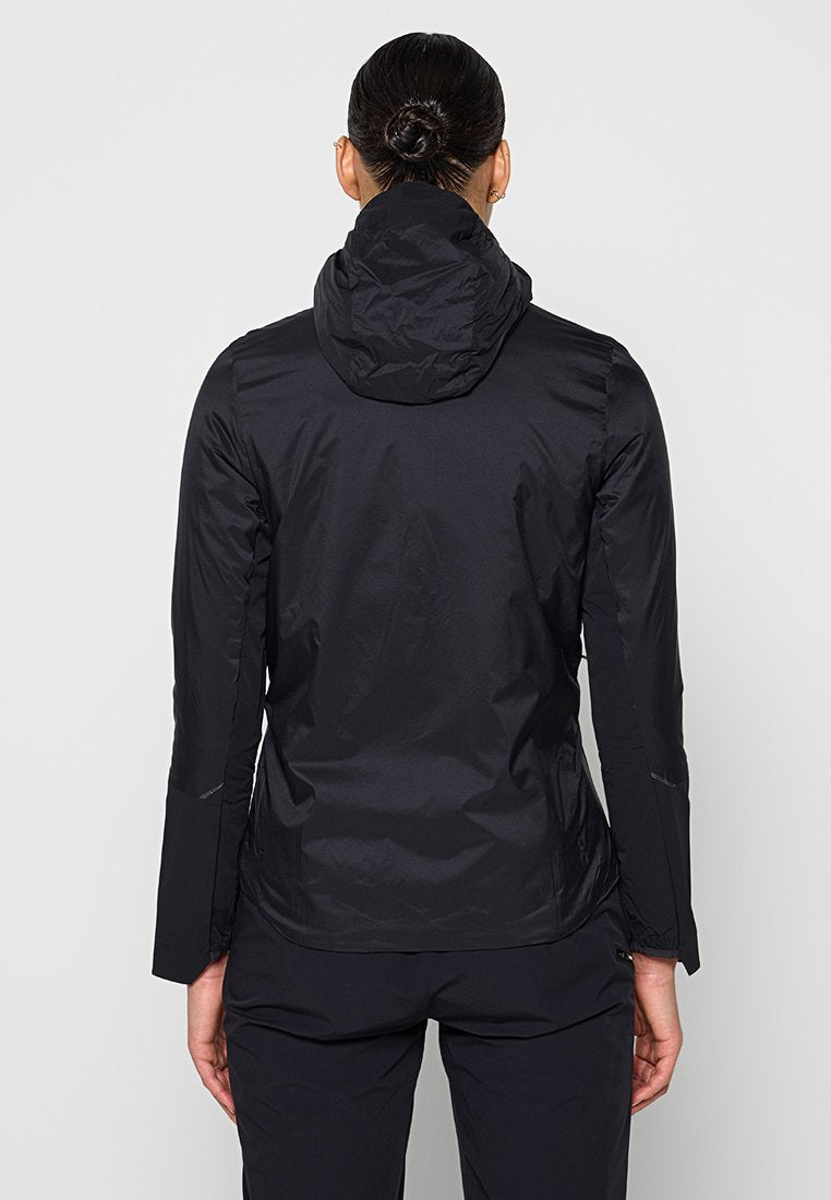 On Regenjacke / wasserabweisende Jacke Media 4