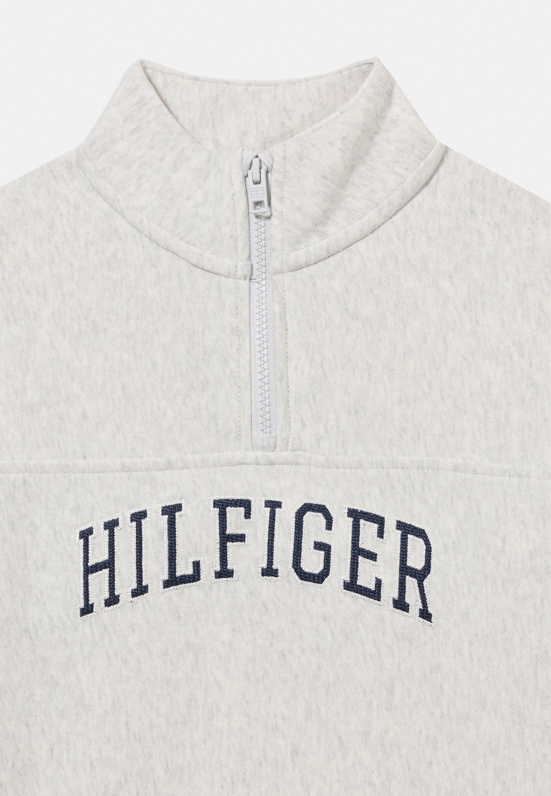 LOGO TERRY QUARTER-ZIP SWEATSHIRT Media 5