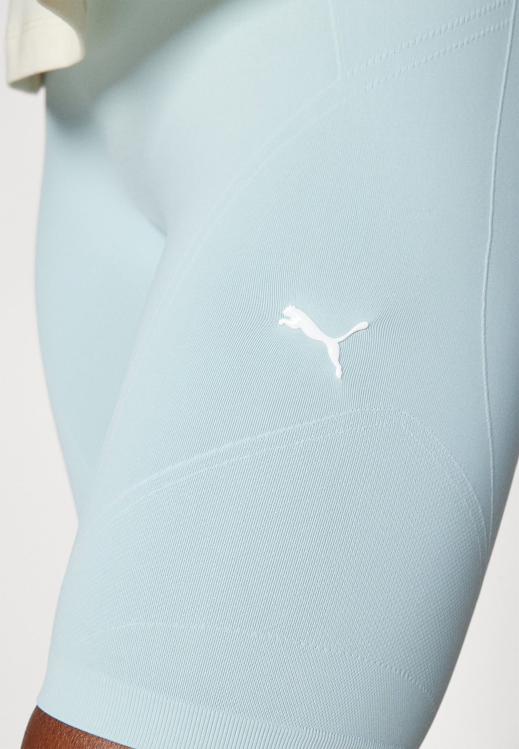 Puma SEAMLESS SHORT
