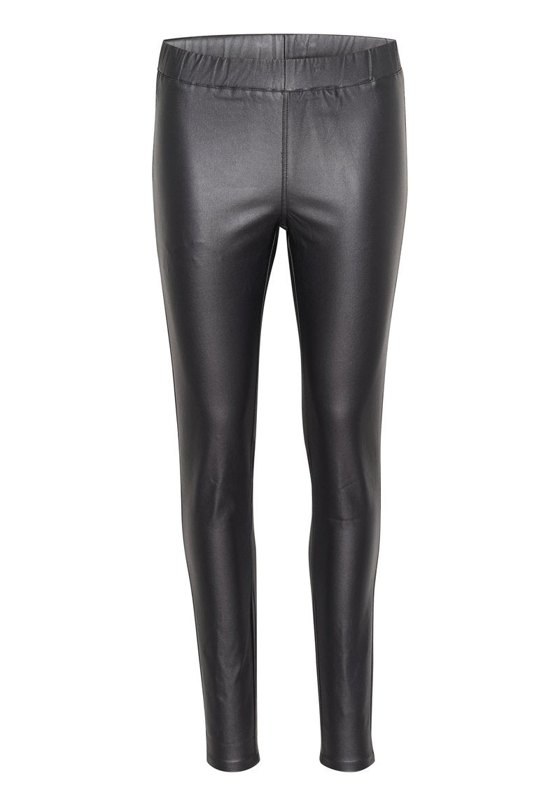 Schwarze Leggings aus Kunstleder mit glatter Oberfläche, anliegendem Schnitt und elastischem Bund für zusätzlichen Komfort. Keine sichtbaren Metallteile oder Verzierungen.