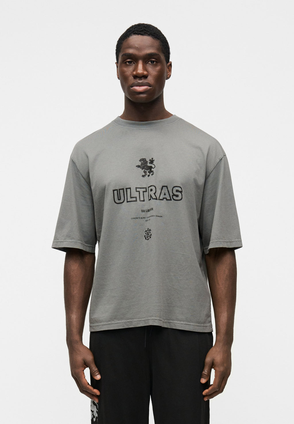 Han Kjøbenhavn ULTRAS OVERSIZED TEE