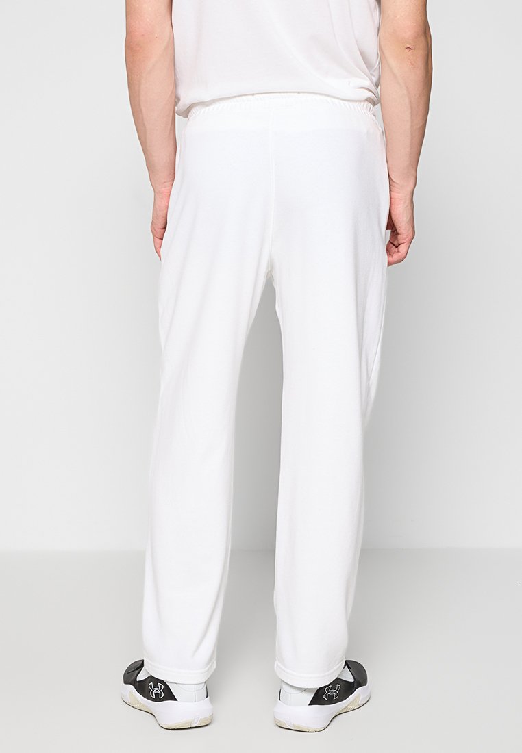 Hollister Co. ME CAPSULE