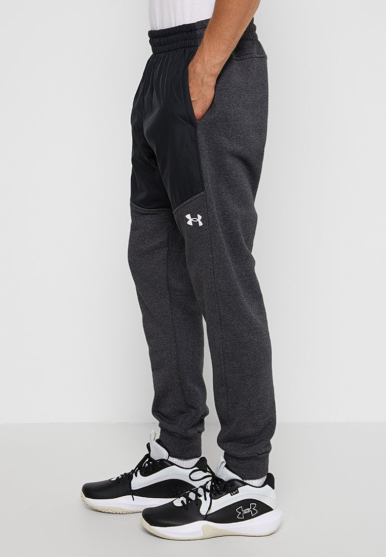 Under Armour LOOSE FIT