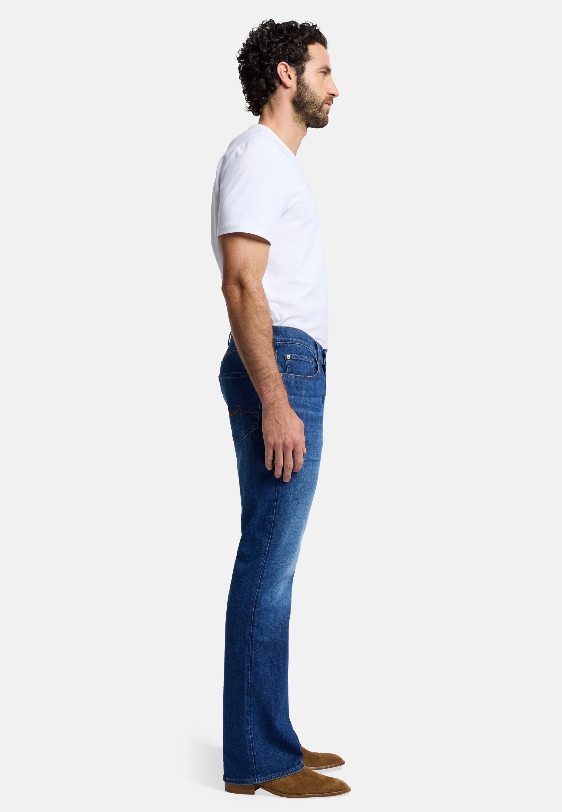 7 for all mankind