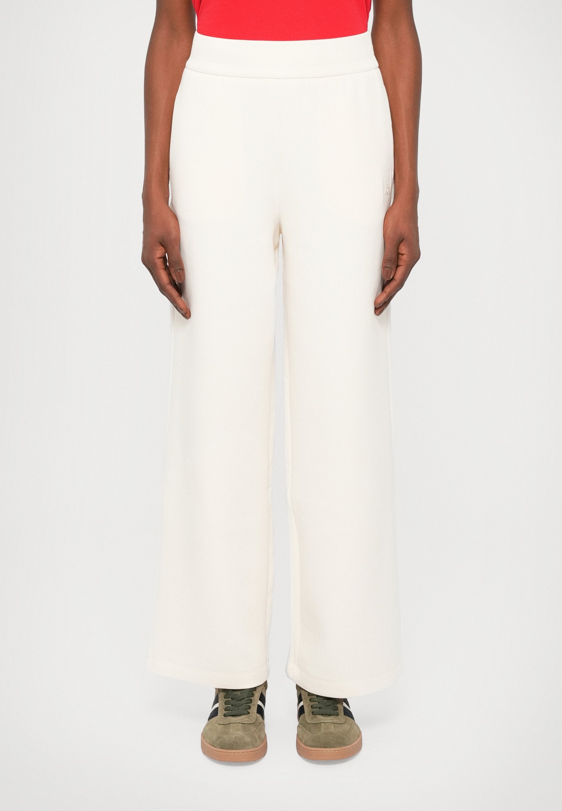 TROUSER Media 3