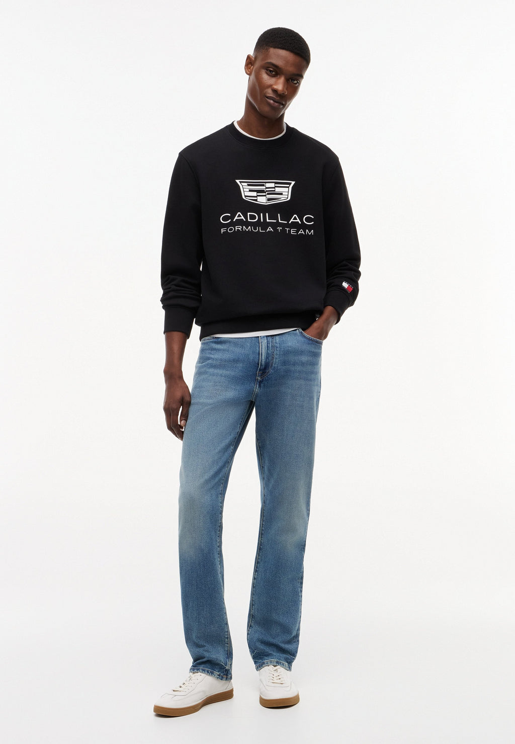 TH X CADILLAC FORMULA 1 TEAM LOGO CREWNECK UNISEX Media 2