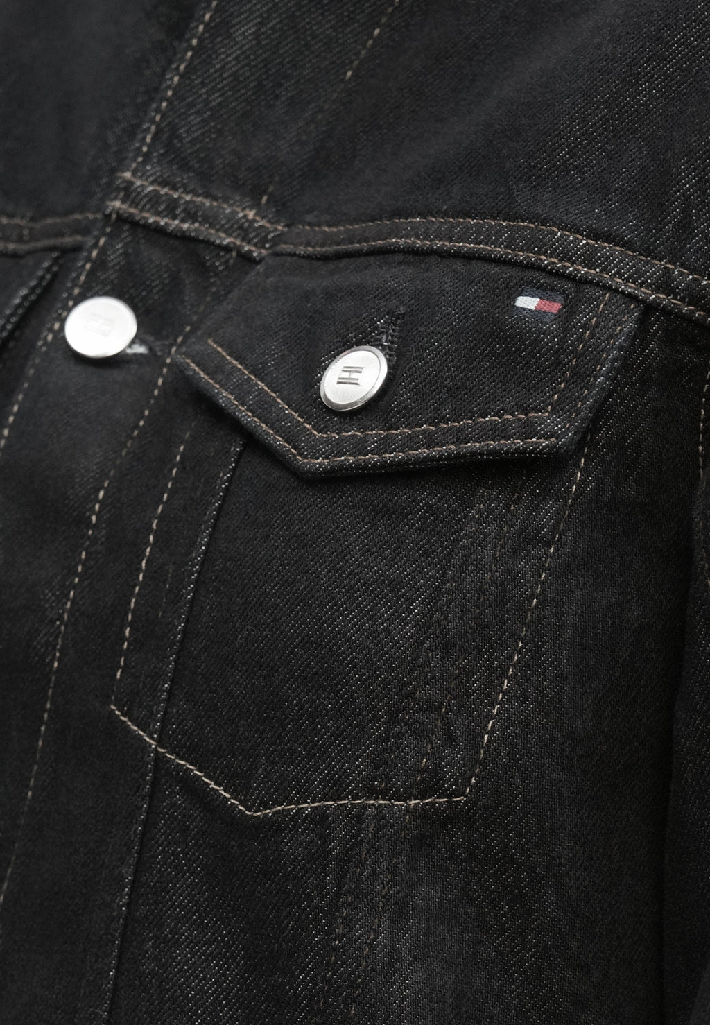 FLAG EMBROIDERY PLEATED DENIM JACKET Media 6