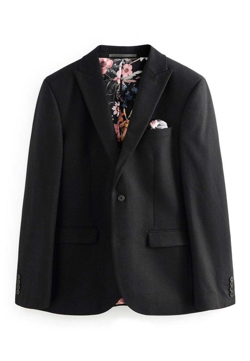 Schwarzer Blazer mit einem einzigen Knopf, Spitzrevers und floral gemustertem Futter. Verfügt über zwei Fronttaschen und ein Einstecktuch. Glatte Textur.