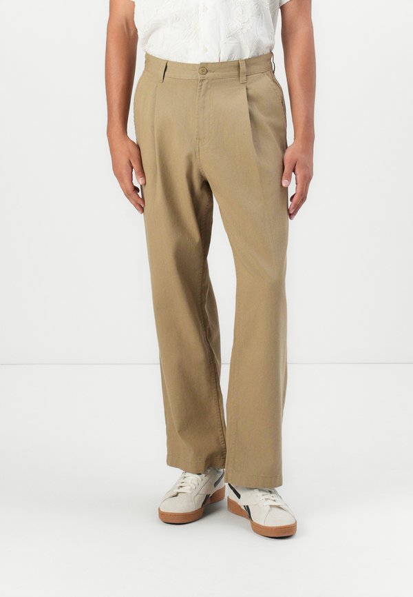 Jack & Jones Classic wide leg fit