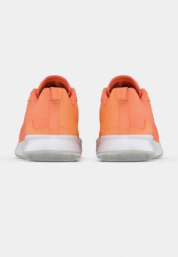 adidas Performance AVAFLASH