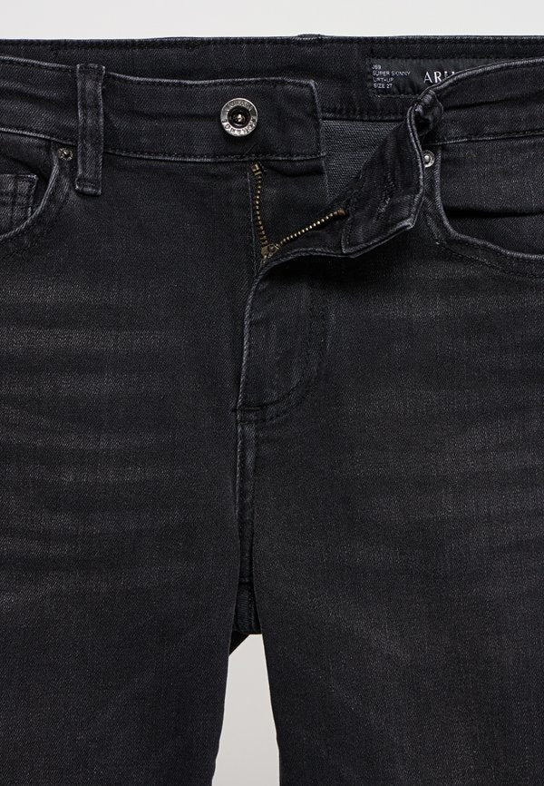 Armani Exchange