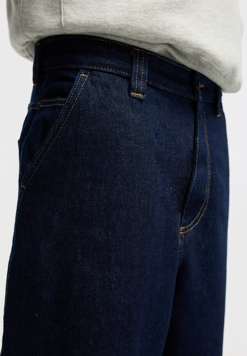 PULL&BEAR SKATER