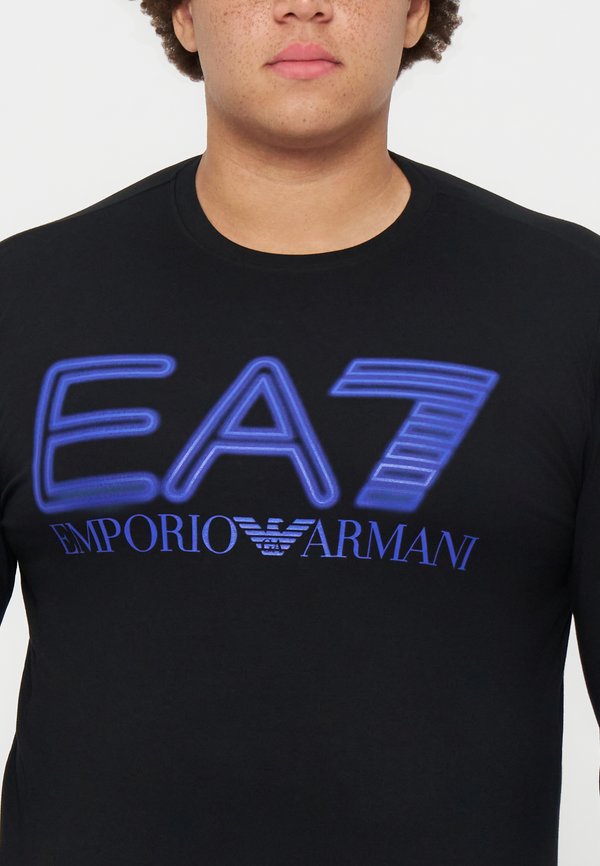 EA7 Emporio Armani