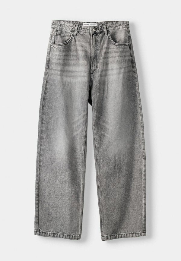 Bershka BAGGY