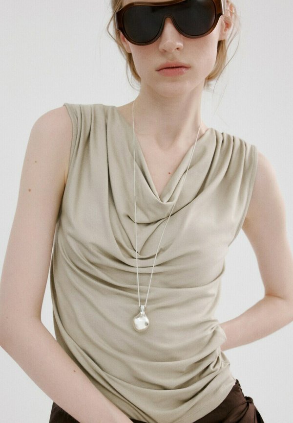 Mango Top - light grey