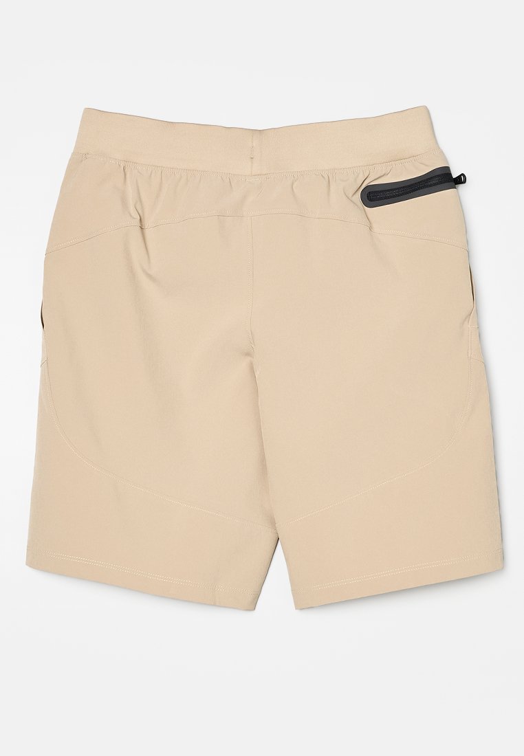 Under Armour UNSTOPPABLE