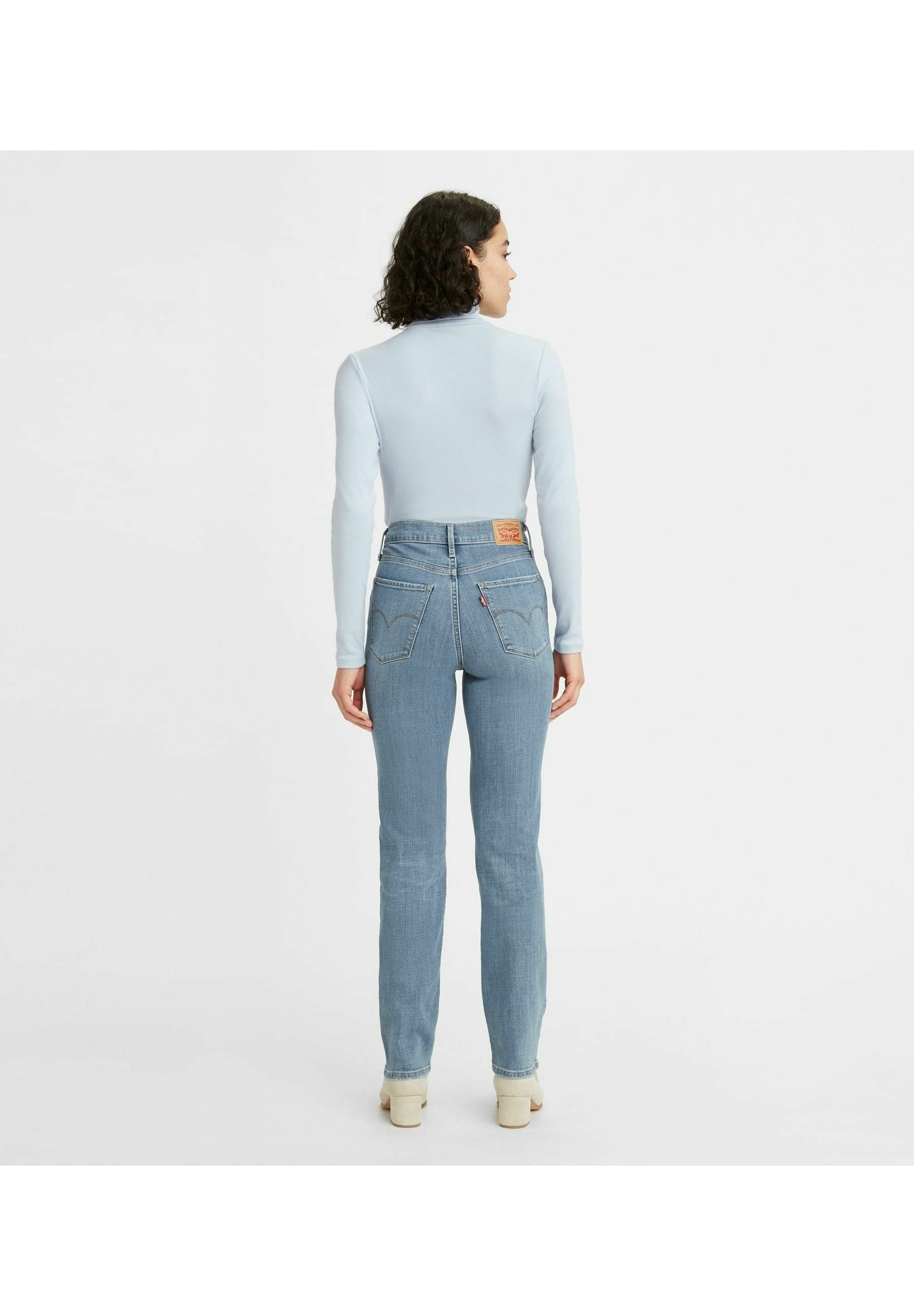 Levi's® 724® HIGH RISE STRAIGHT