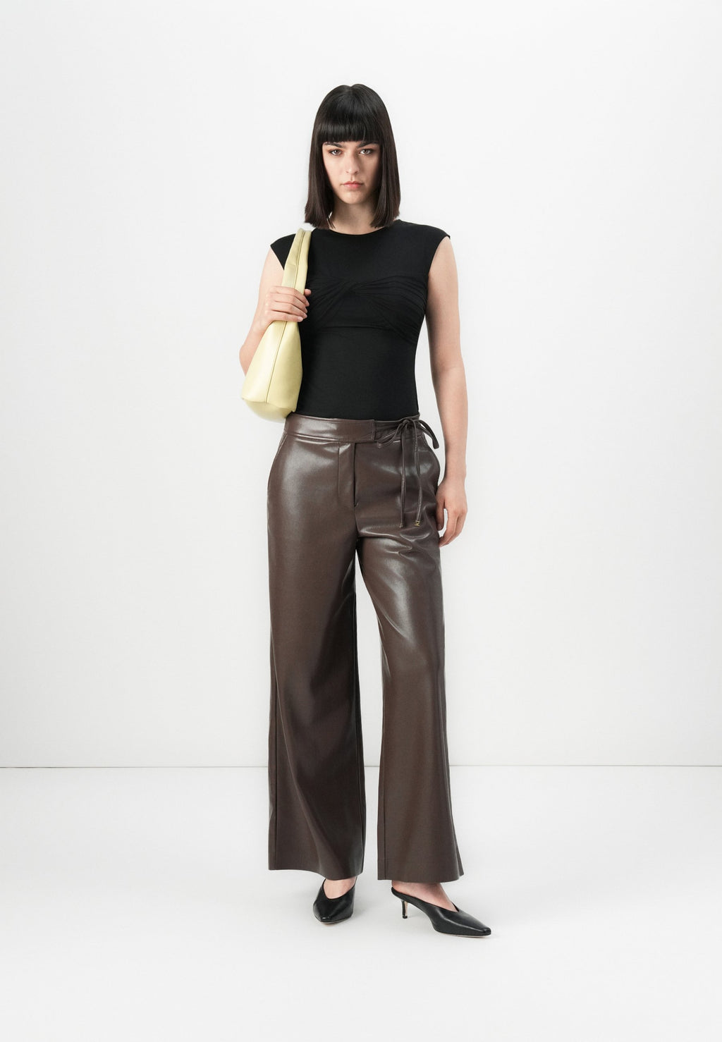 MARCIANO BY GUESS AMELIA CREW NECK