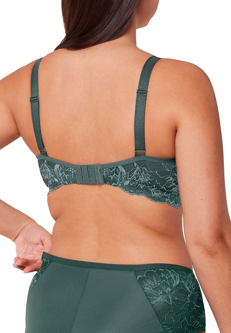 Triumph AMOURETTE CHARM