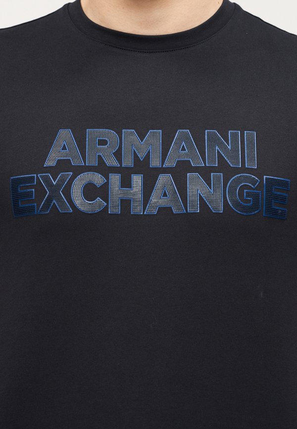 Armani Exchange SLIM FIT