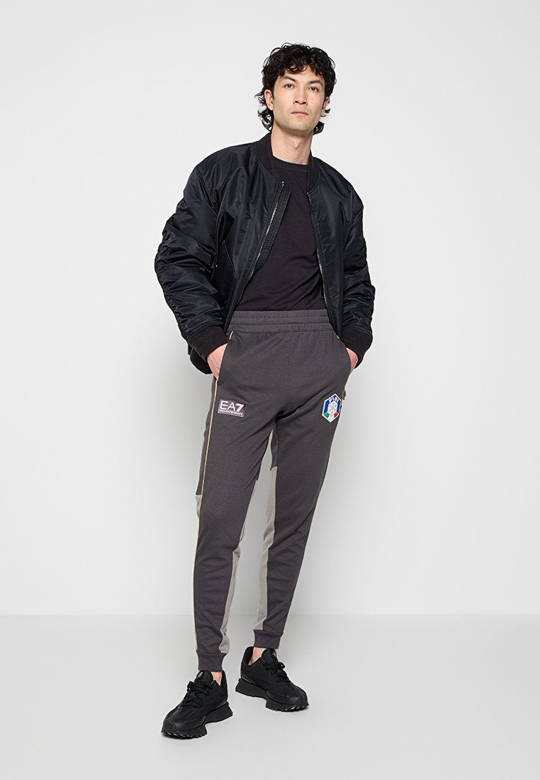 EA7 Emporio Armani Jogginghose Media 2