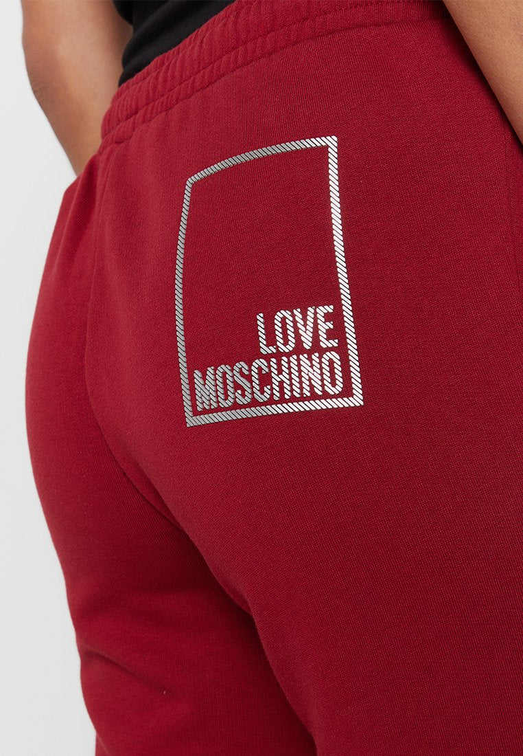 Love Moschino