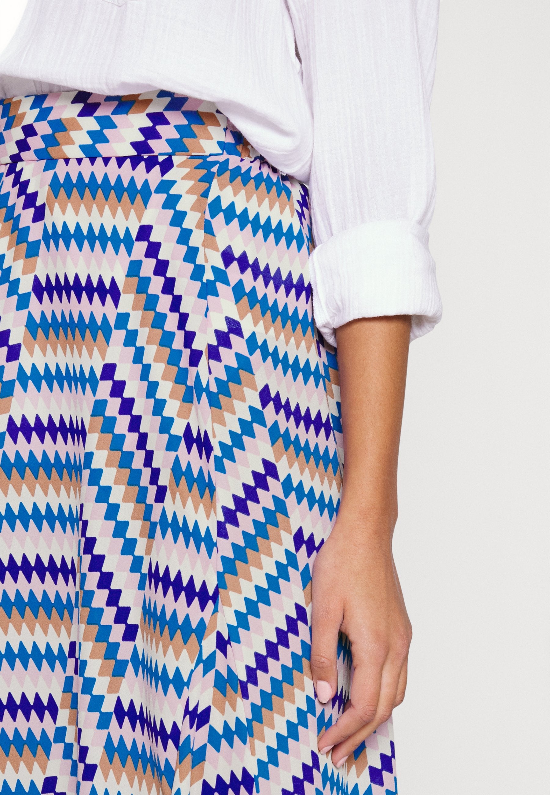 ONLSTELLA LIFE MIDI SKIRT Media 5