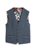 Männer Weste aus blauer Tweed mit fünf braunen Knöpfen, zwei Vorderaschen und einem floral gemusterten Futter in den Farben Pink, Blau und Grün.