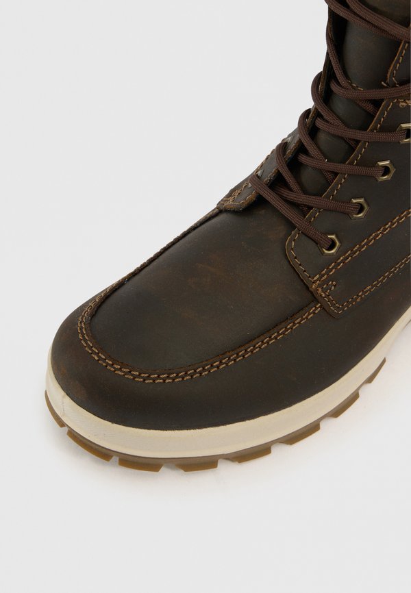 ECCO RUGGED TRACK