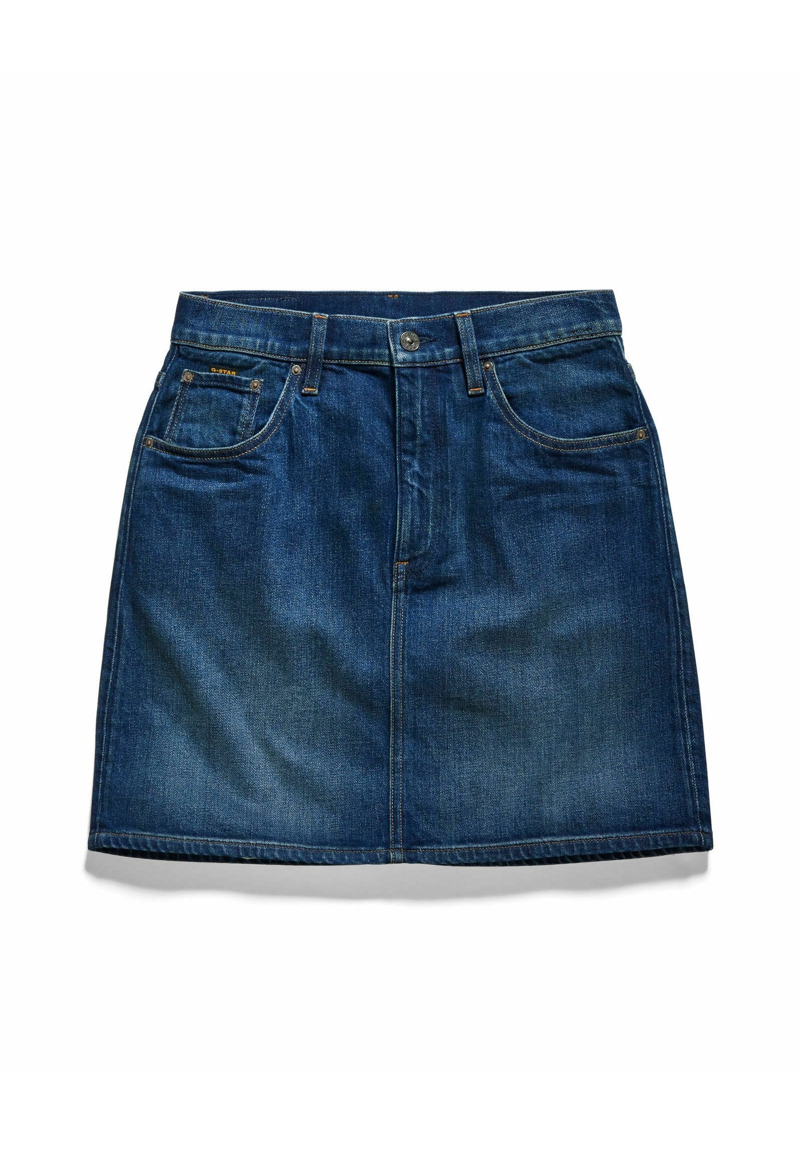 VIKTORIA SHORT EDGE Media 1