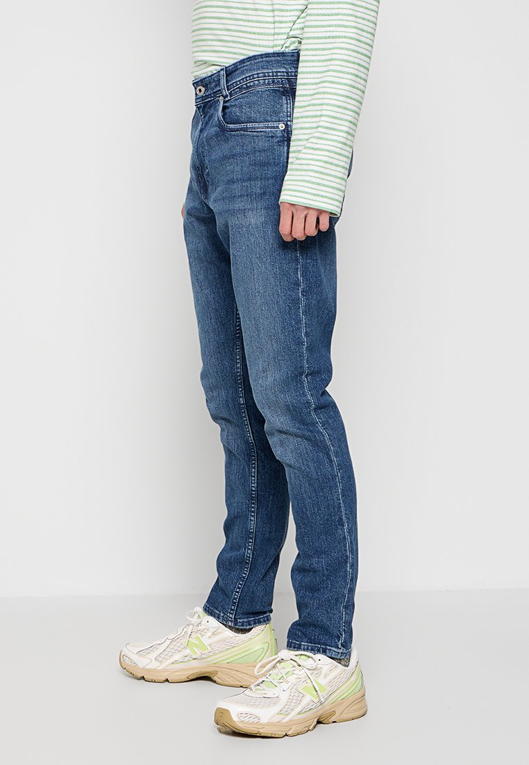 Pepe Jeans TAPER FIT CALLEN