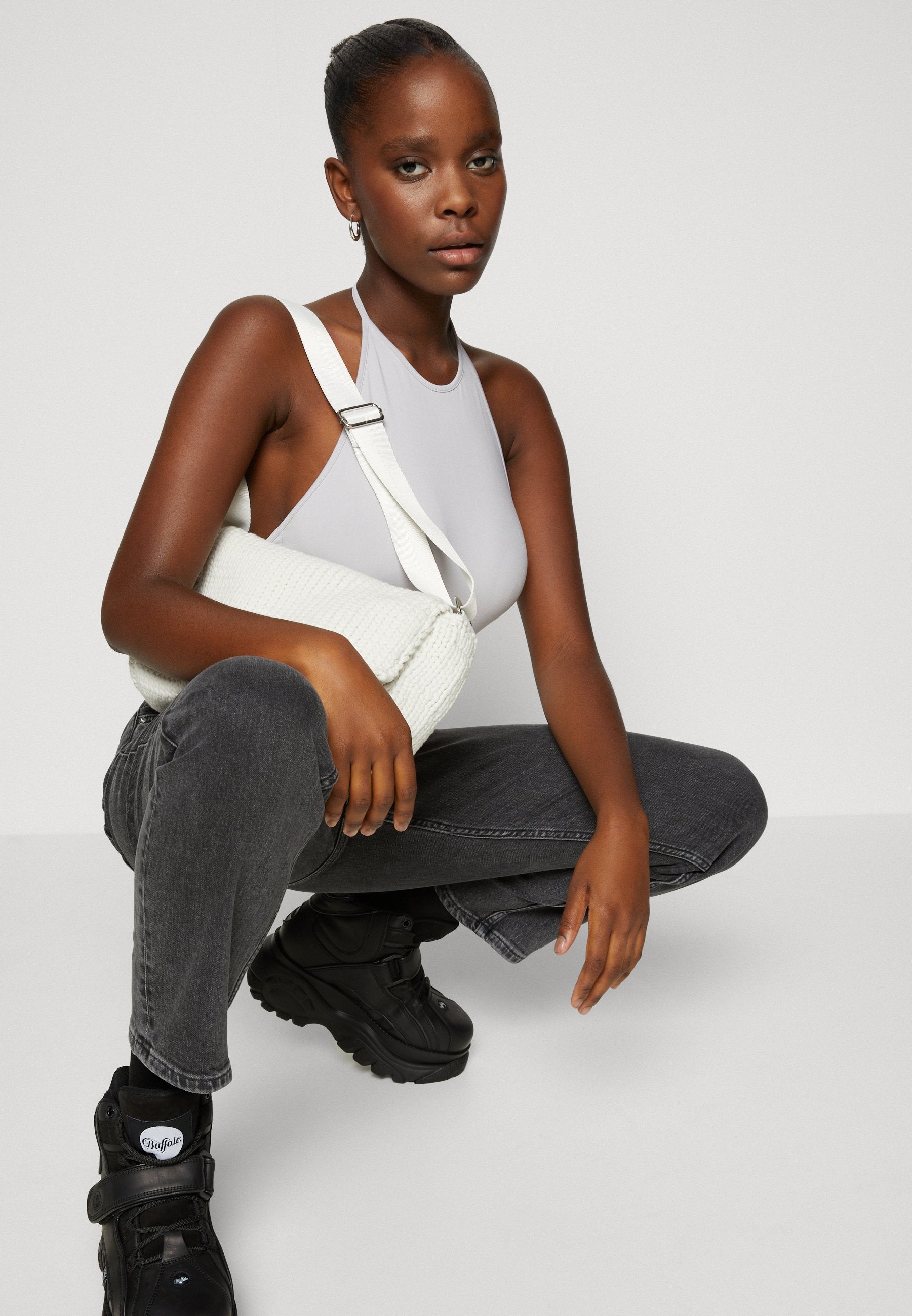 Weekday DEEP BACK HALTER
