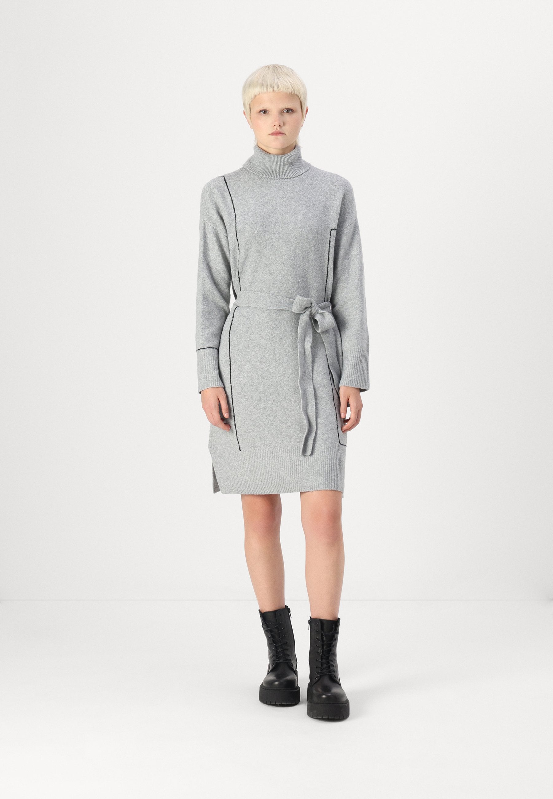 VILA VIHUGO ROLL NECK DRESS/