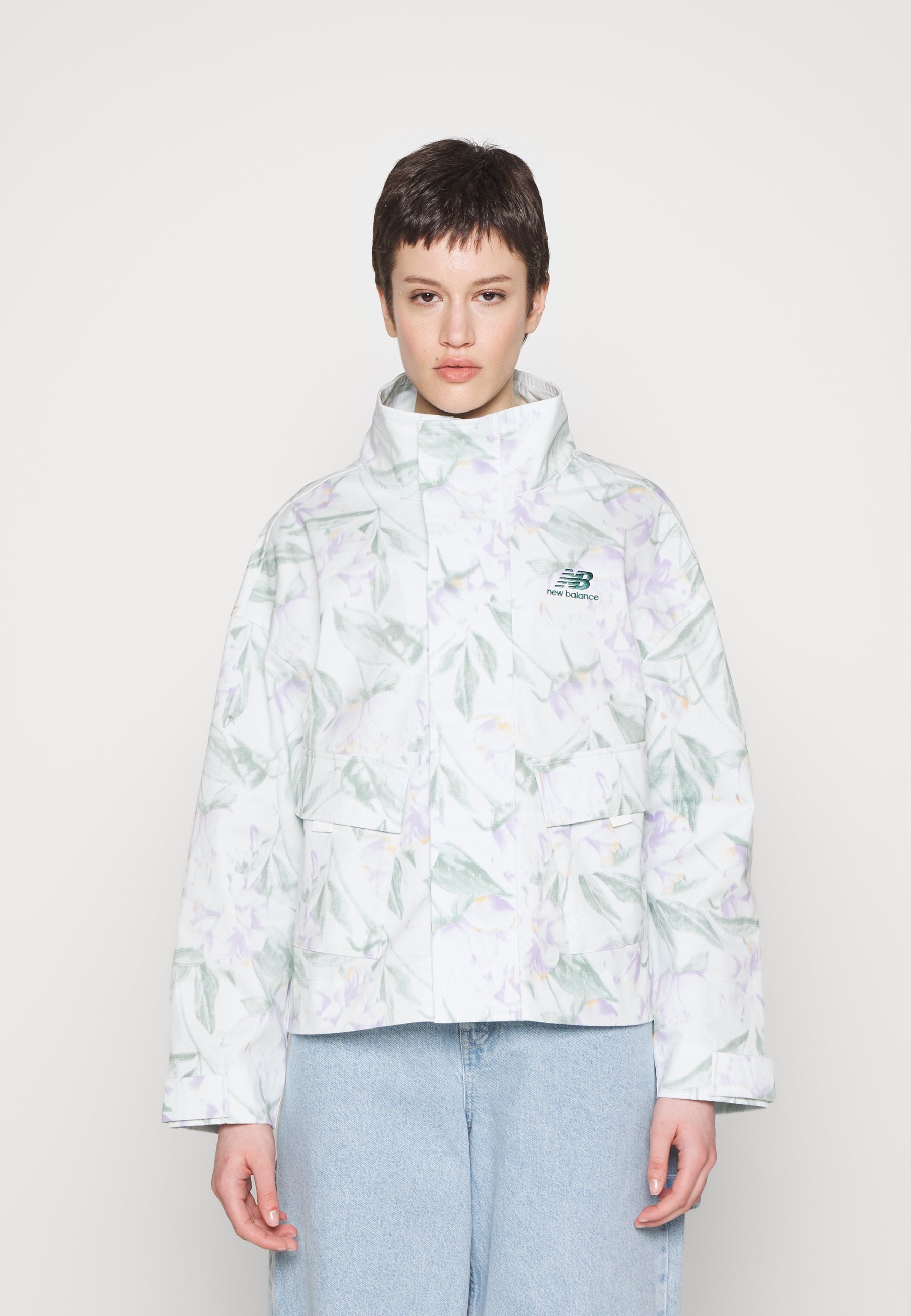 New Balance NB ESSENTIALS BLOOMY JACKET
