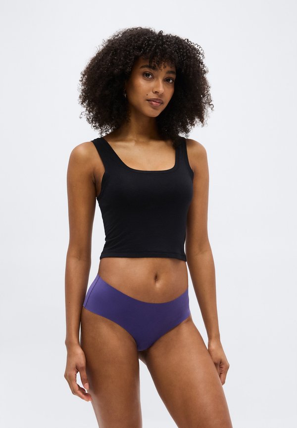 Under Armour PURE NO SHOW HIPSTER 3 PACK - Briefs - chromatic black/pink dusk/mystical purple