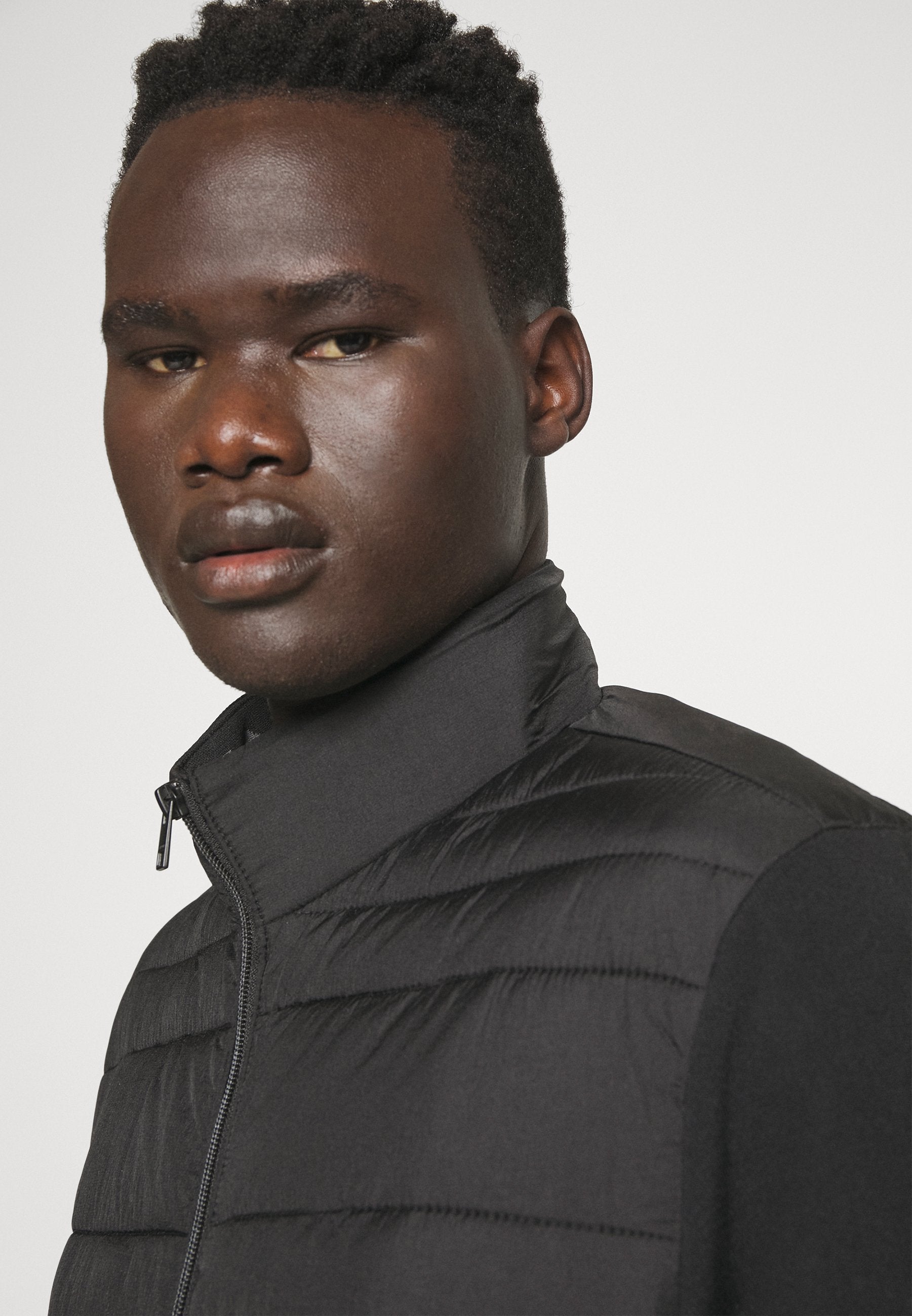 Jack & Jones JJSANTO HYBRID