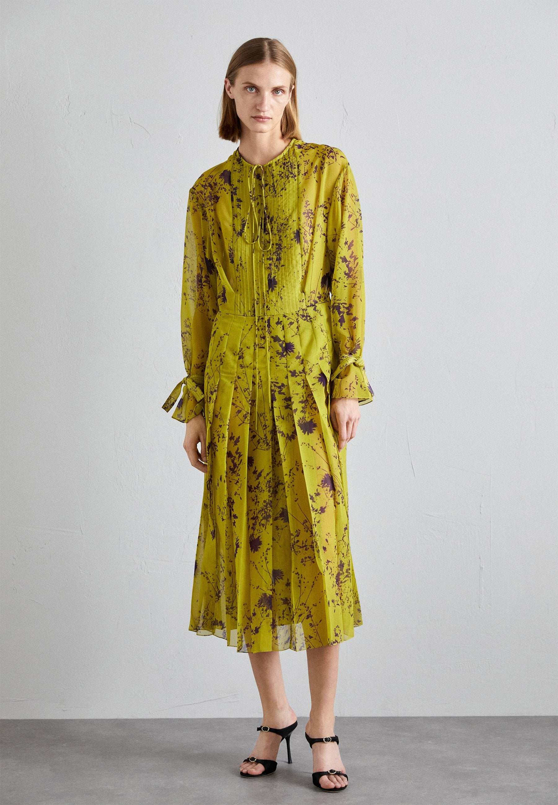 Victoria Beckham PLEATED TEA DRESS