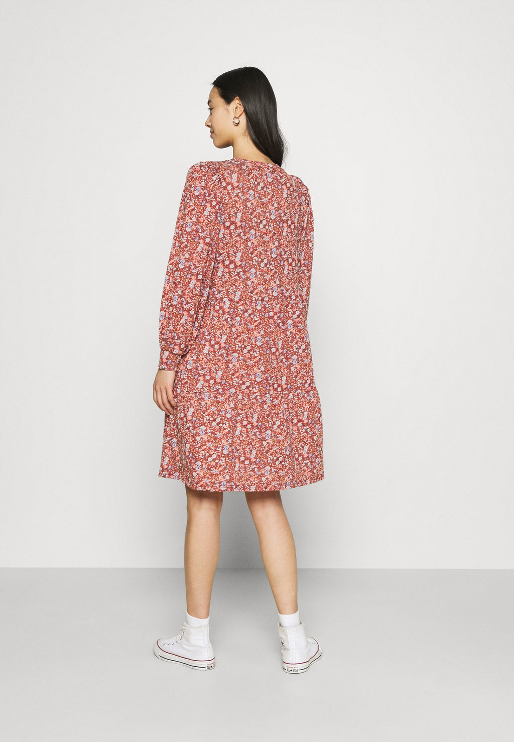 ONLSKY DRESS Media 4