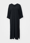 By Malene Birger CAROLYNN