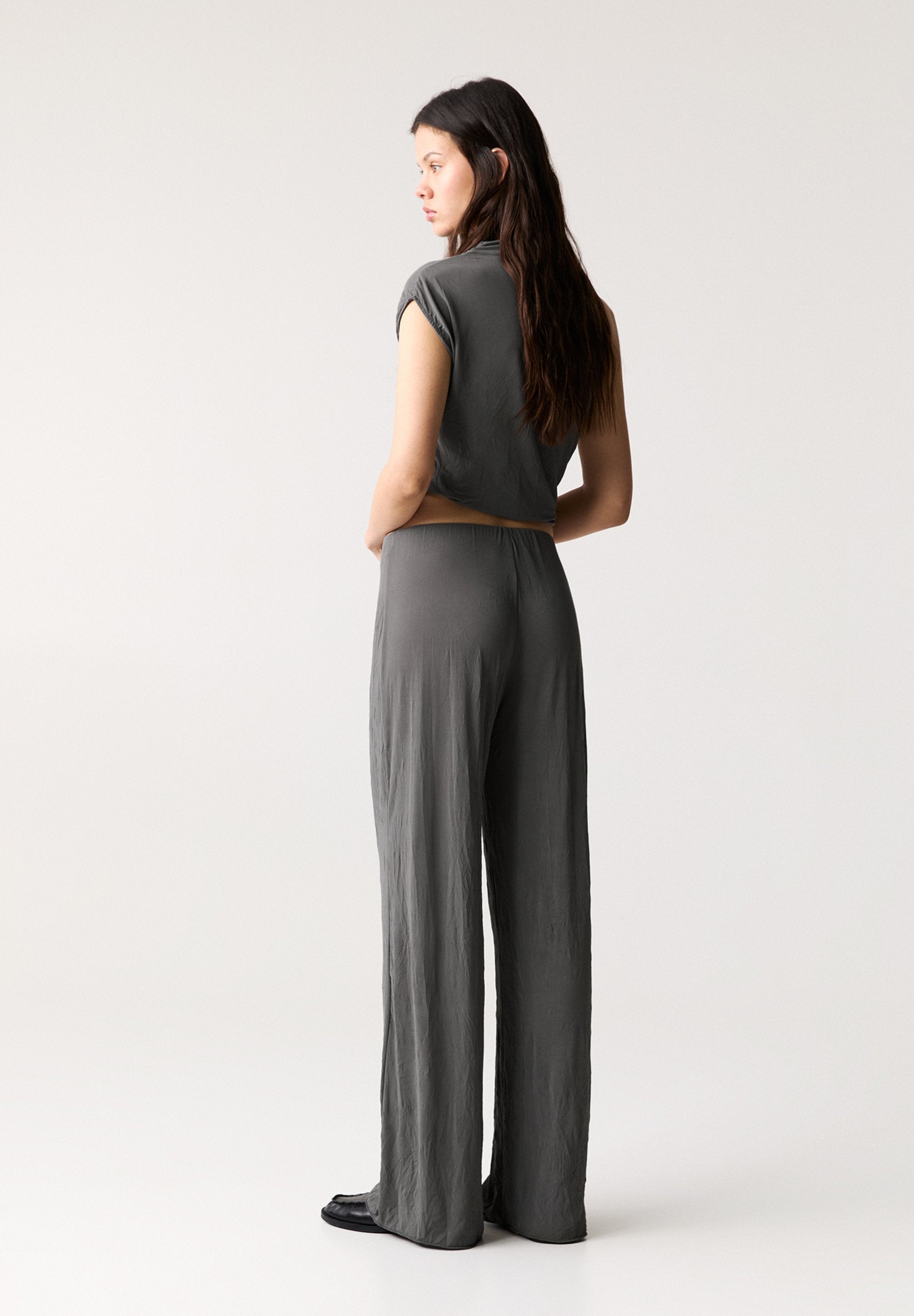 PULL&BEAR CREASED