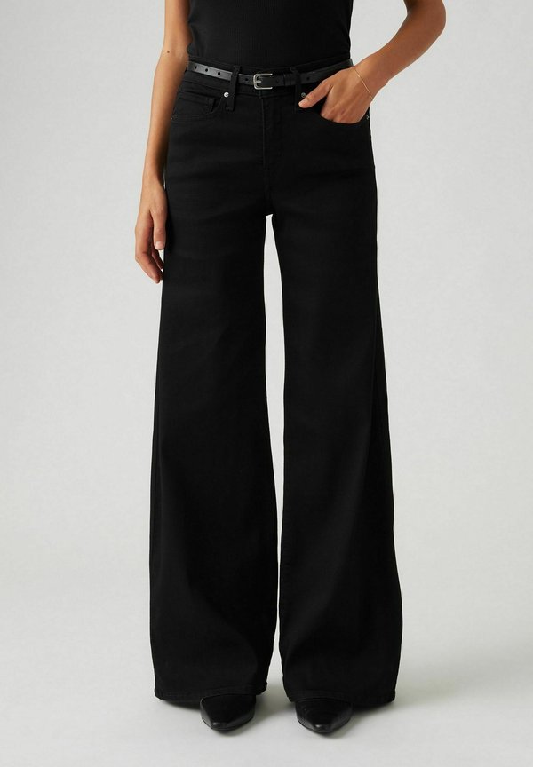 Levi's® 318® SHAPING WIDE LEG - Flared Jeans - tall glass of water