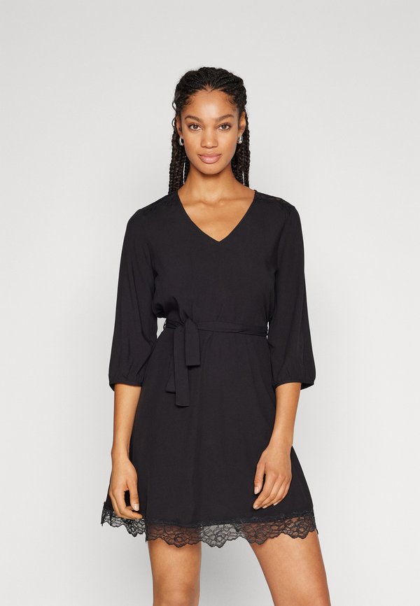 Vero Moda VMRUSK LACE SHORT DRESS
