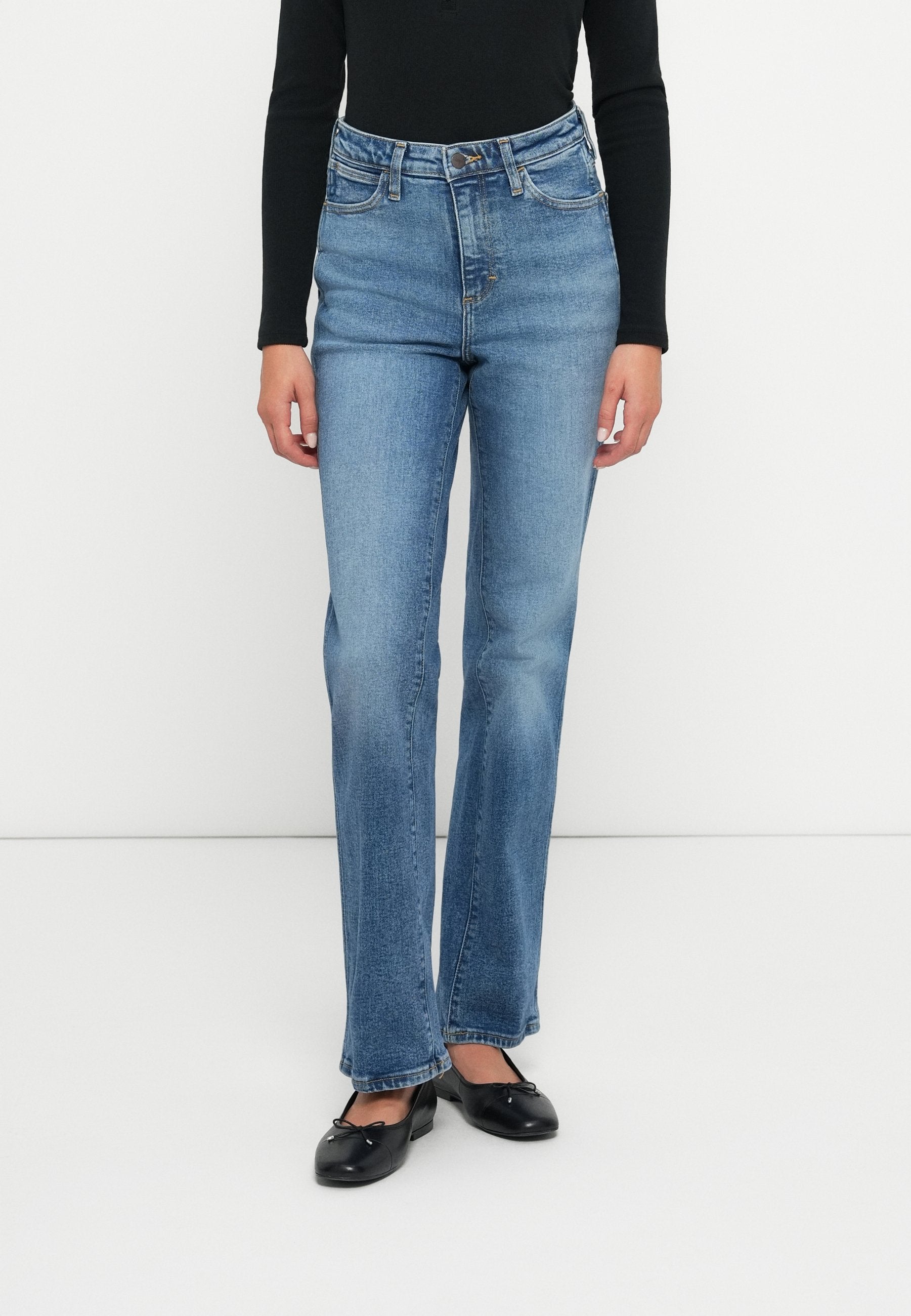 Wrangler STRAIGHT