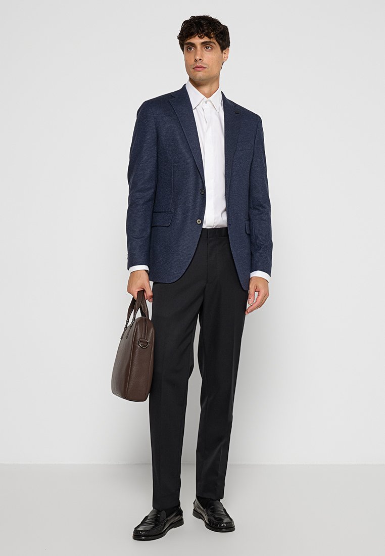 Michael Kors SLIM FIT