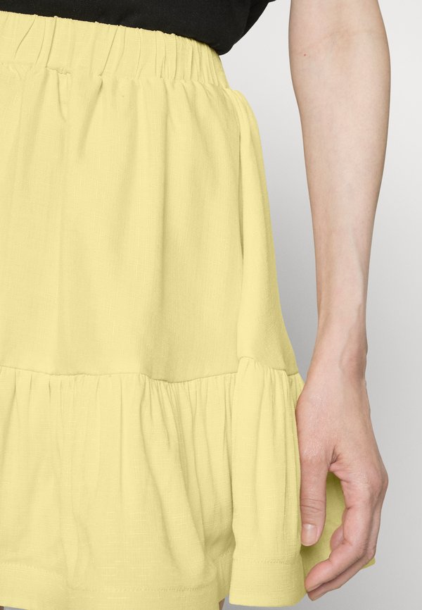 IN THE STYLE LORNA LUXE SERSI EXAGGERATED FRILL SKIRT