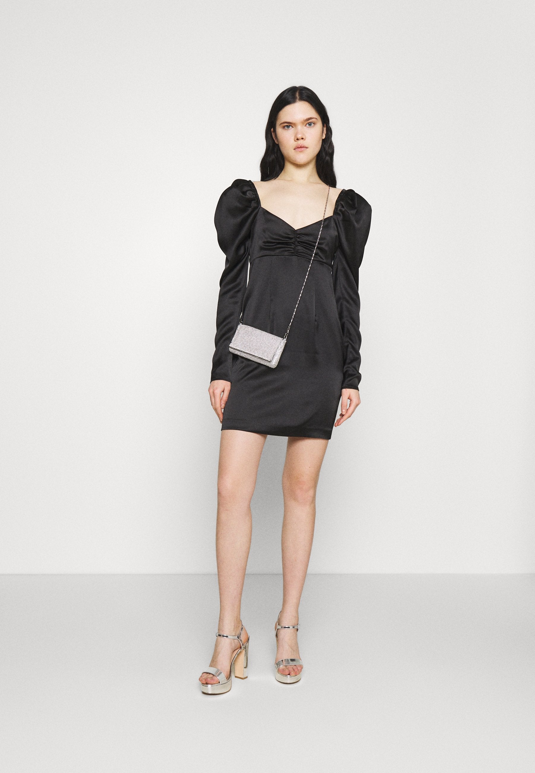 NA-KD PUFFY SLEEVE DETAIL DRESS